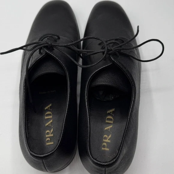 Prada Men's Black Textured Leather Plain Toe Derby Shoes Size 7 - Picture 4 of 10